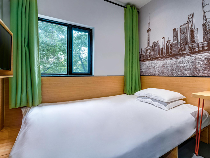 Bedroom 3, Changee Hotel (Shanghai Baoshan Wanda Gongkang Road Subway Station), Shanghai