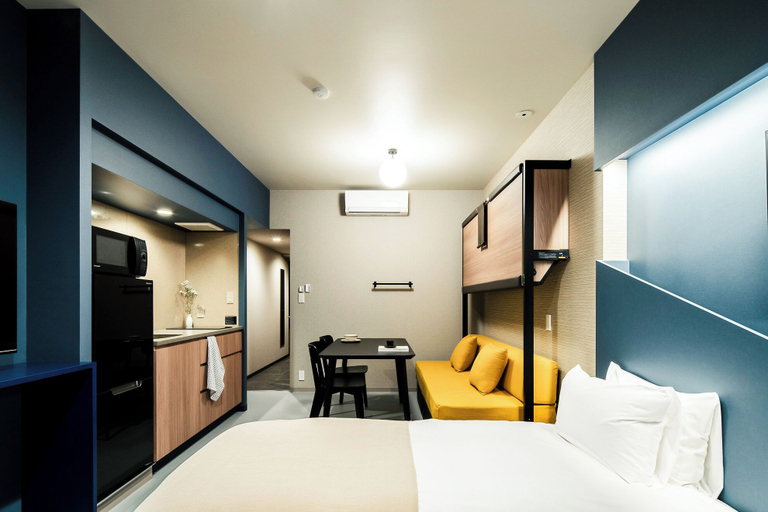Bedroom 2, Section L Tsukiji, Chūō