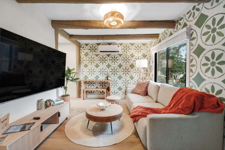 Living area 4, El Colorado Casita 17, El Paso