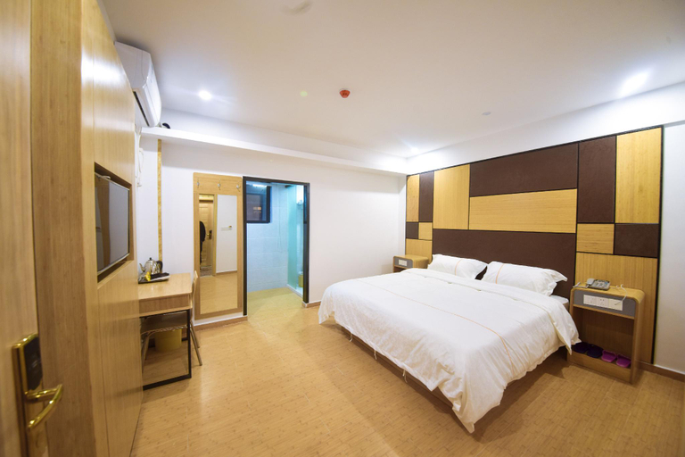 Bedroom 2, tulaijiudian, Shanghai