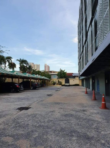 Property grounds 3, The Montana Lodge - Sathorn, Sathorn