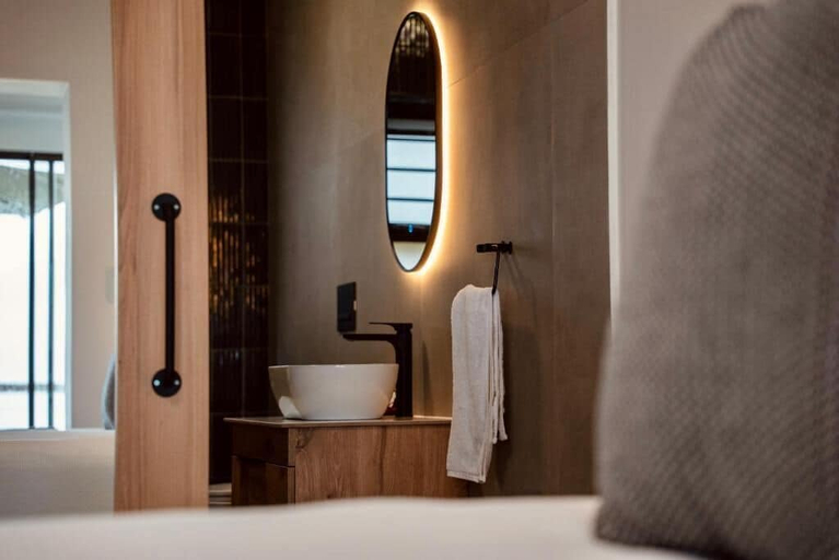 Bathroom 5, Interlaken Guest House, Eden
