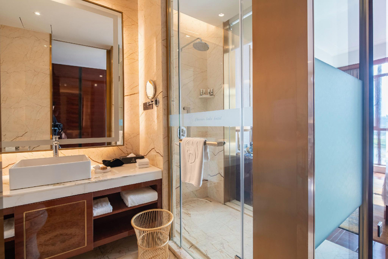Bathroom 3, Cheerer Lake Hotel, Chengdu
