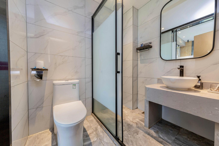 Bathroom 5, Mianyang Field Hotel, Mianyang
