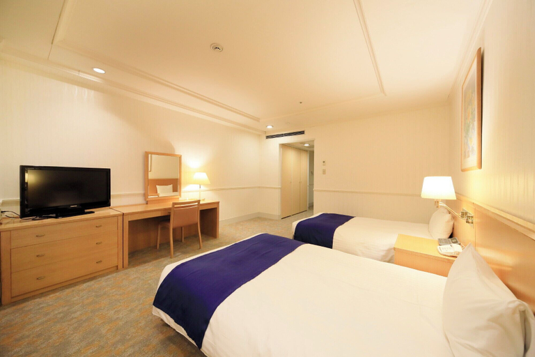 Bedroom 5, KKR Hotel Atami, Atami