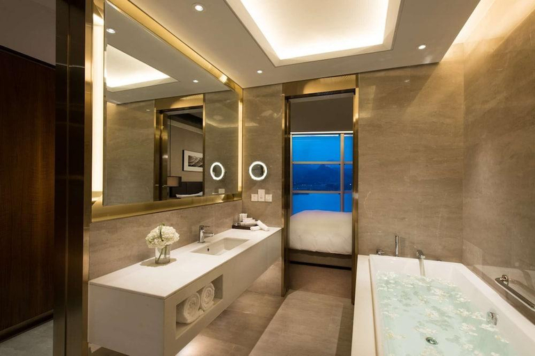 Bathroom 5, Yanqi Hotel Managed By Kempinski, Beijing