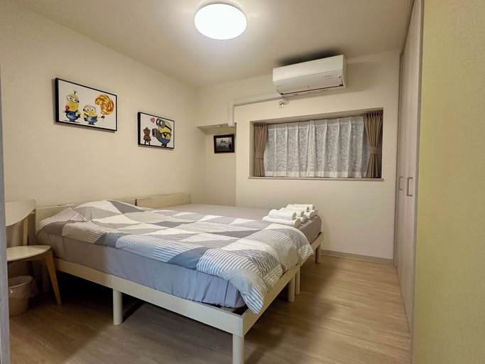 Room 5, Guest House Future St 3min USJ 5min 8max, Osaka