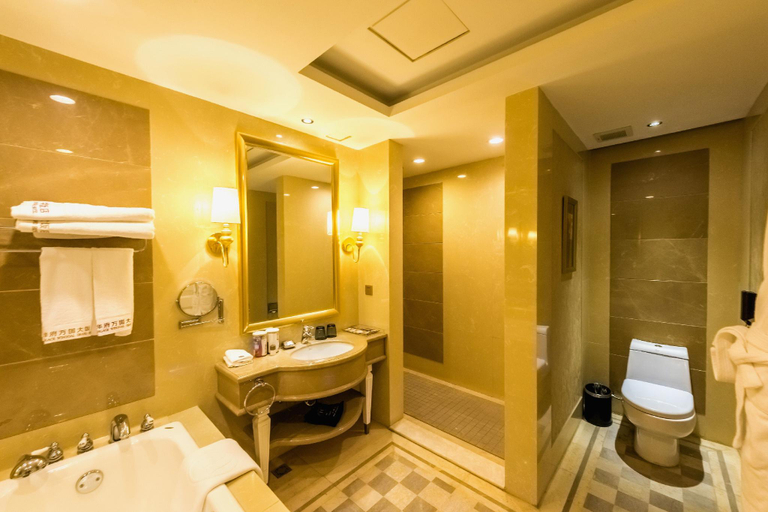 Bathroom 3, Huafu Wanguo Hotel, Chaoyang