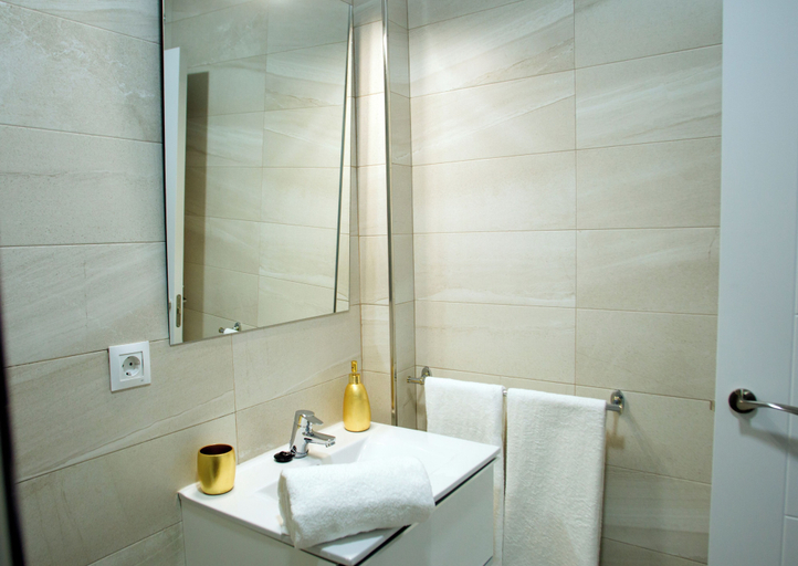 Bathroom 3, Panther Home Luxury Dreams, Sevilla