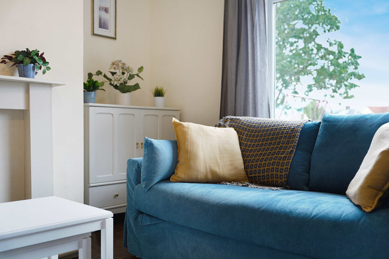 Room 2, Stunning 3BR Equipped Kitchen By Stay With Us, Durham