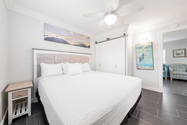 Bedroom 2, Gulf Holiday by Beachside Management, Sarasota