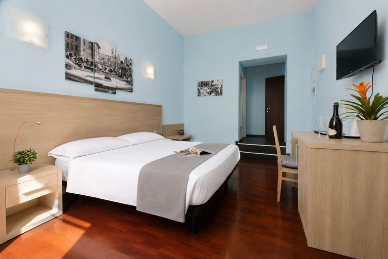 Bedroom 3, The Guesthouse, Rome