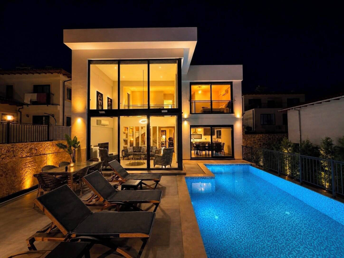 Pool 5, Muhtar Villaları, Kaş