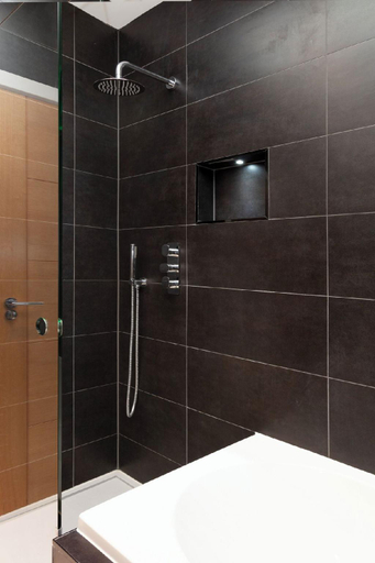 Bathroom 3, Fabulous Central Windsor Town House With Parking, Slough