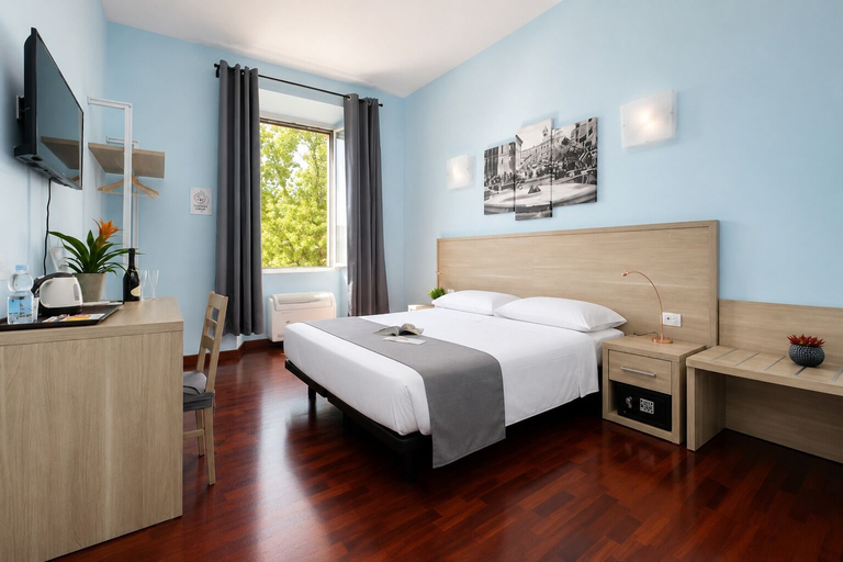 Bedroom 2, The Guesthouse, Rome