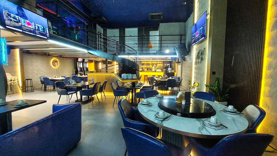 Food & Drinks 5, Sutera Avenue Kota Kinabalu City Center, Kota Kinabalu