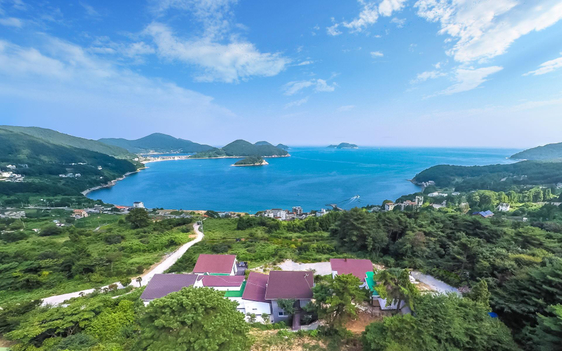 Others 2, Geojedo Wonderful Pension, Geoje