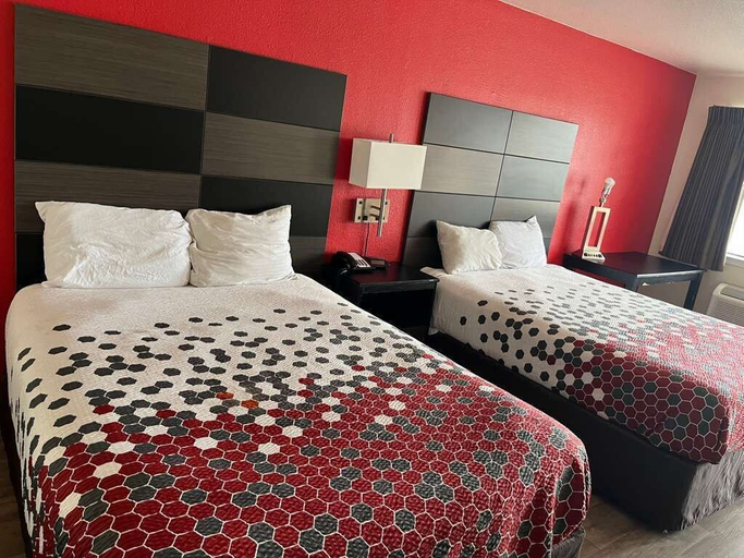 Room 2, FairBridge Inn & Suites Thermopolis, Hot Springs