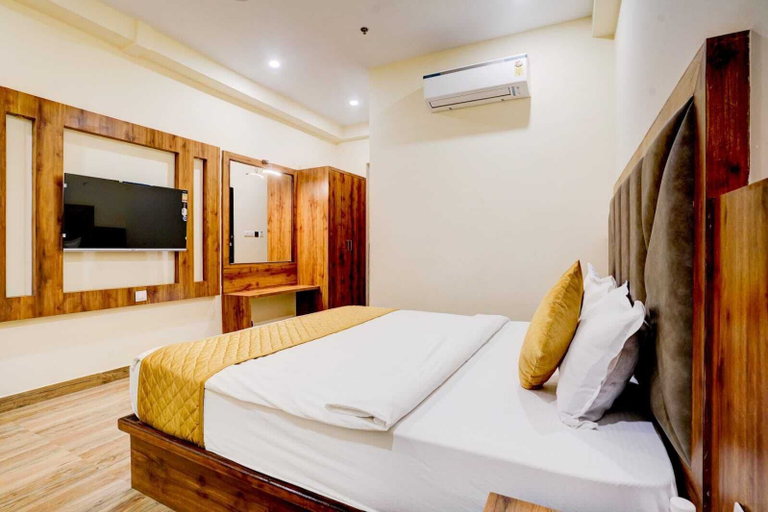 Room 2, Hotel BKC Nextora, Mumbai Suburban