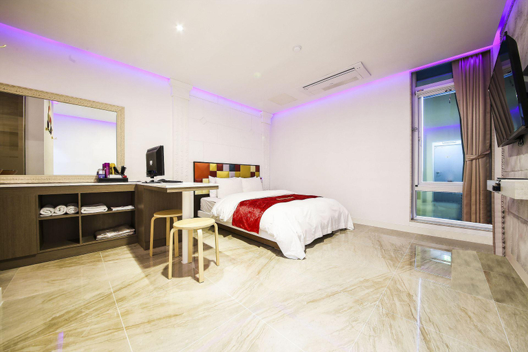 Bedroom 4, Paju Sinoan Self check-in Motel, Paju