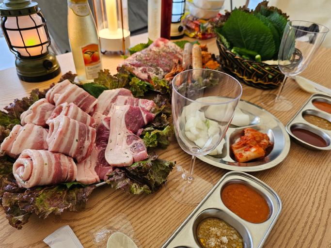 Food & Drinks 5, Sacheon J glamping, Sacheon