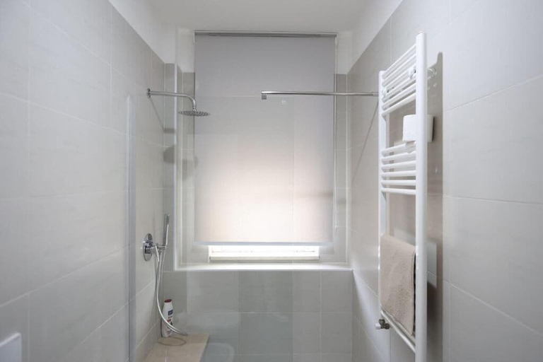 Bathroom 4, AIRPORT BARI GREY, Bari