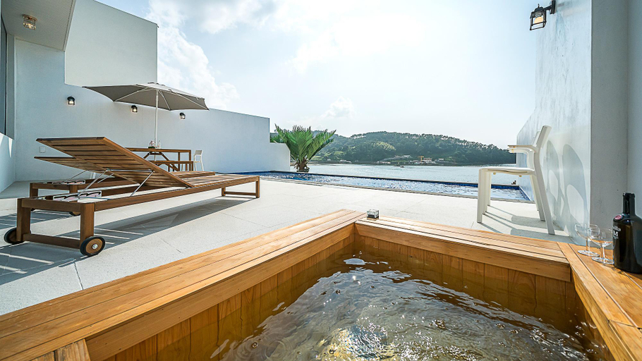 Others 3, Geoje Island Infinity Ocean Pool Villa, Geoje