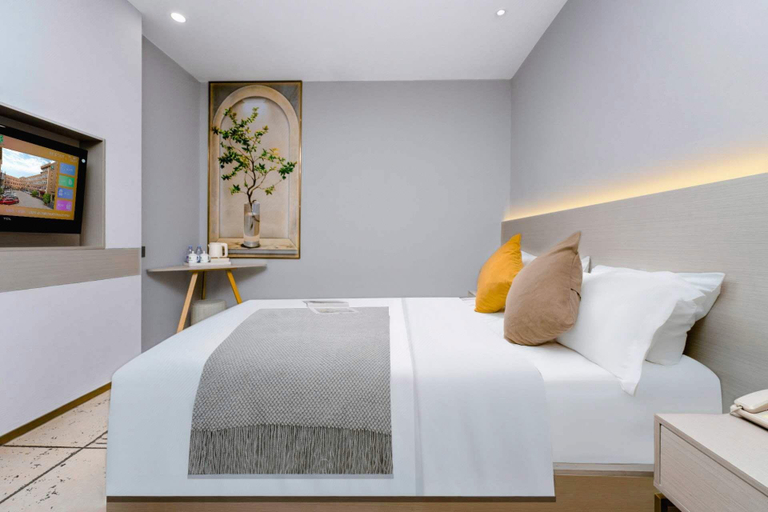 Bedroom 2, Ruijing Holiday Hotel, Chuzhou