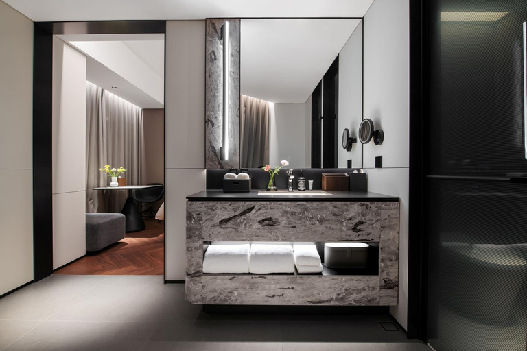 Bathroom 4, InterCity Hotel Wuhan Optics Valley Guanshan Avenue, Wuhan