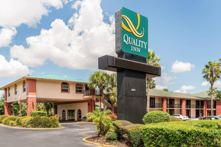 Exterior & Views 1, Quality Inn & Suites Orlando Airport, Orange