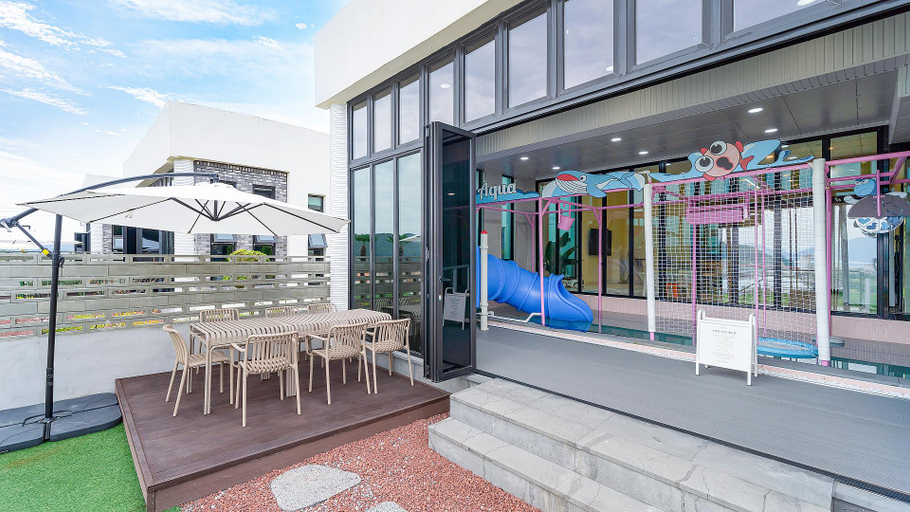 Food & Drinks, Chilwol Kids Pool Villa Namhae Geumsong Branch, Namhae
