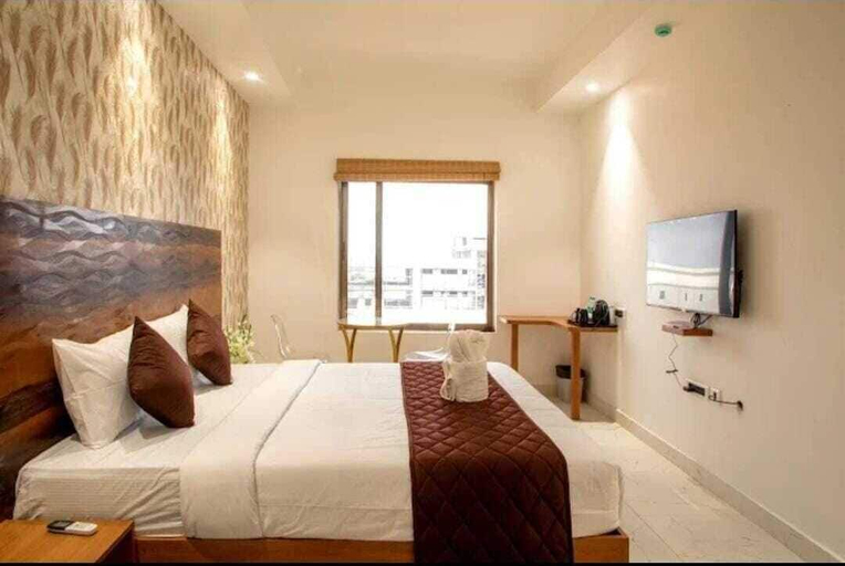 Room 4, Inventree Hotel The Monarch Bagalur, Bangalore