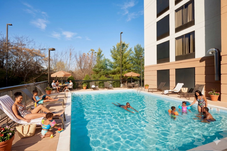 Sport & Beauty 5, BNA Suites, Davidson