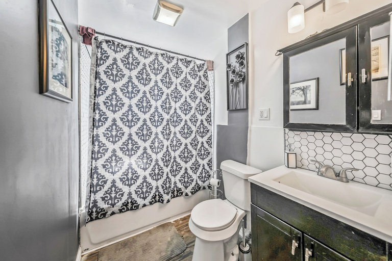 Bathroom 3, Seward St - Rooms - Shared Bath & Spaces, Monroe