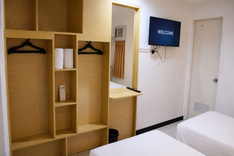 Bedroom 4, Hotel Pier Cuatro, Cebu City