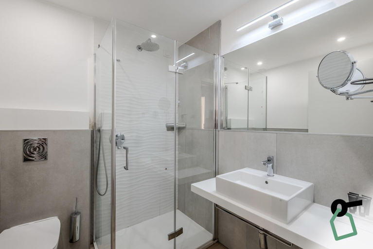 Bathroom 5, Hotiday Room Collection - Tirrenia, Pisa