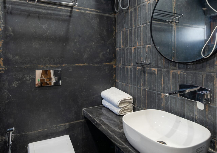 Bathroom 3, Hotel Ramdev, Jaisalmer