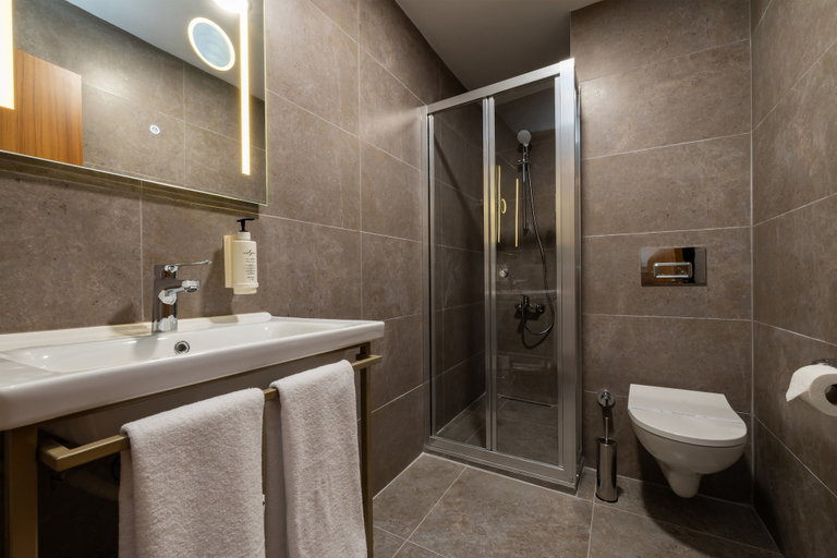 Bathroom 3, Sawa Hotel, Tuzla