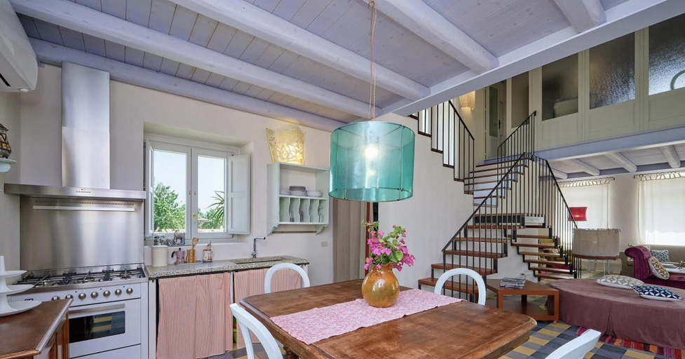 Private kitchen, Exclusive Countryside Retreat, Charm & Pool, Ragusa