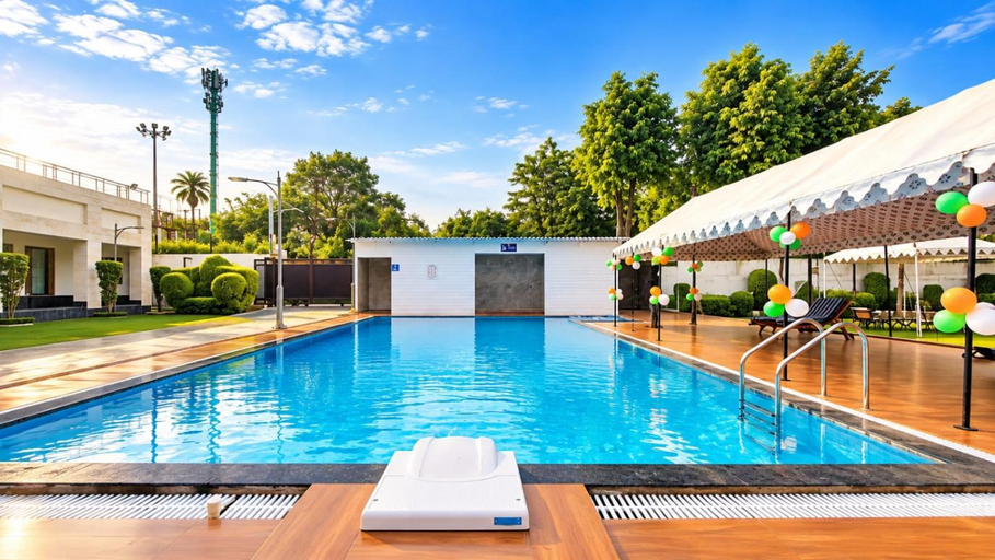 Sport & Beauty 5, Jhansi Hotel, Jhansi