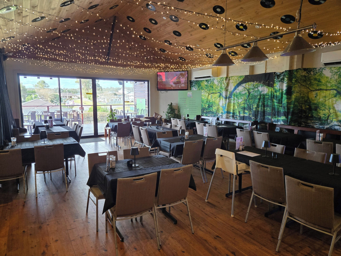 Food & Drinks 5, Paxton Hotel, Cessnock