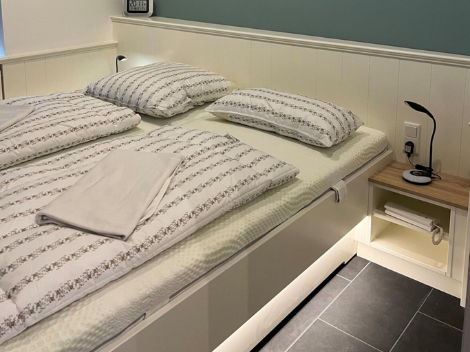 Room 3, Ferienwohnung mit Meerblick in Wyk auf Foehr, Nordfriesland