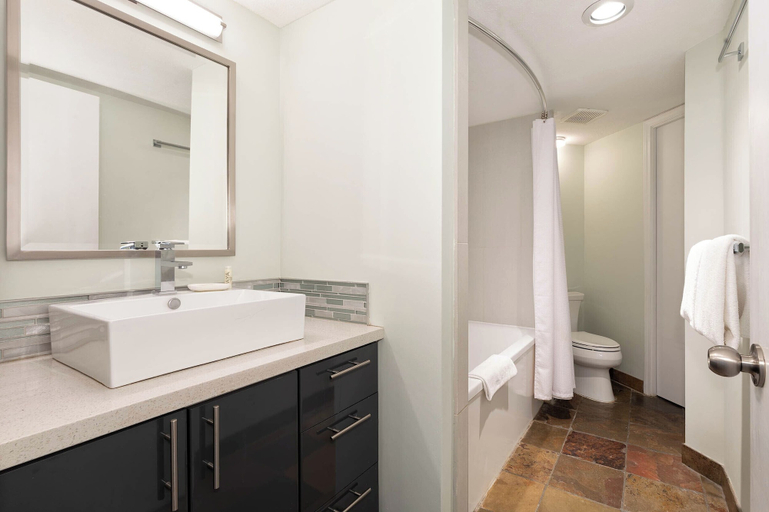 Bathroom 3, The Marquise at Whistler Premier, Squamish-Lillooet