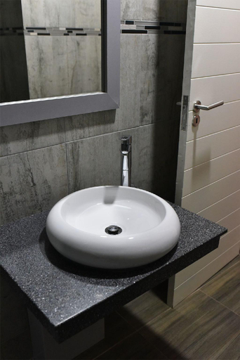Bathroom, Regal Inn Gateway Umhlanga, eThekwini