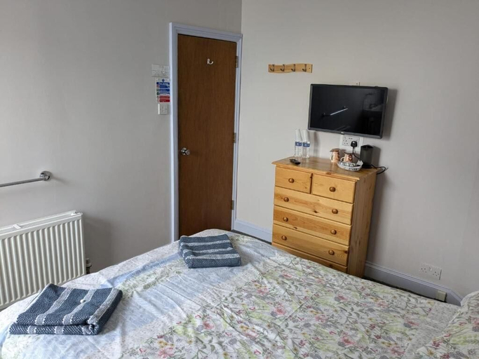 Bedroom 5, Burlington, Kent