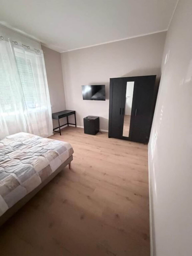 Room 3, 88 Destination, Bergamo