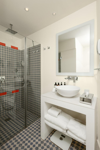 Bathroom 4, Marpunta Resort Alonnisos, Thessaly