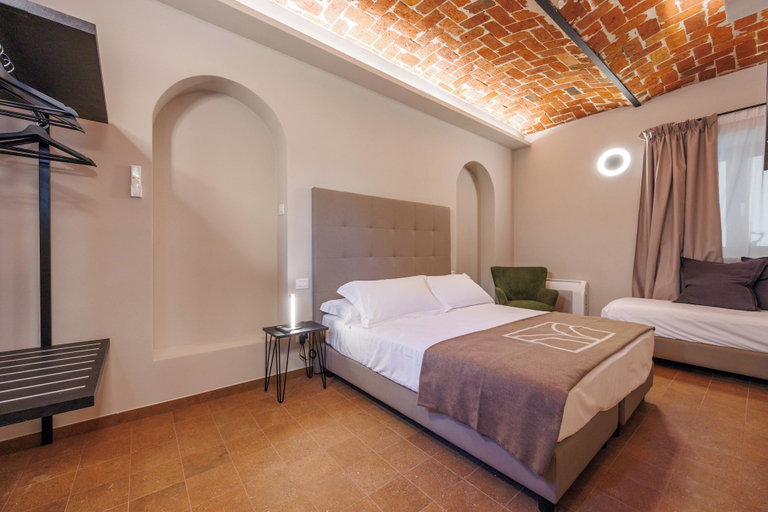 Room 3, Calanga, Cuneo