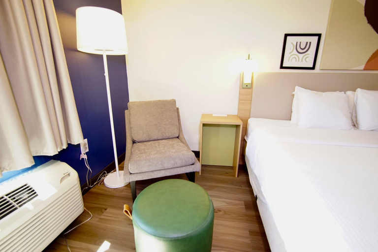 Bedroom 3, Quality Inn & Suites Georgetown - Seaford, Sussex