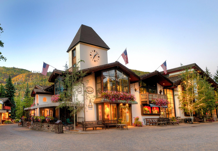 Exterior 2, Wall Street 302, 1BD + Loft Condo in Vail Village, Eagle